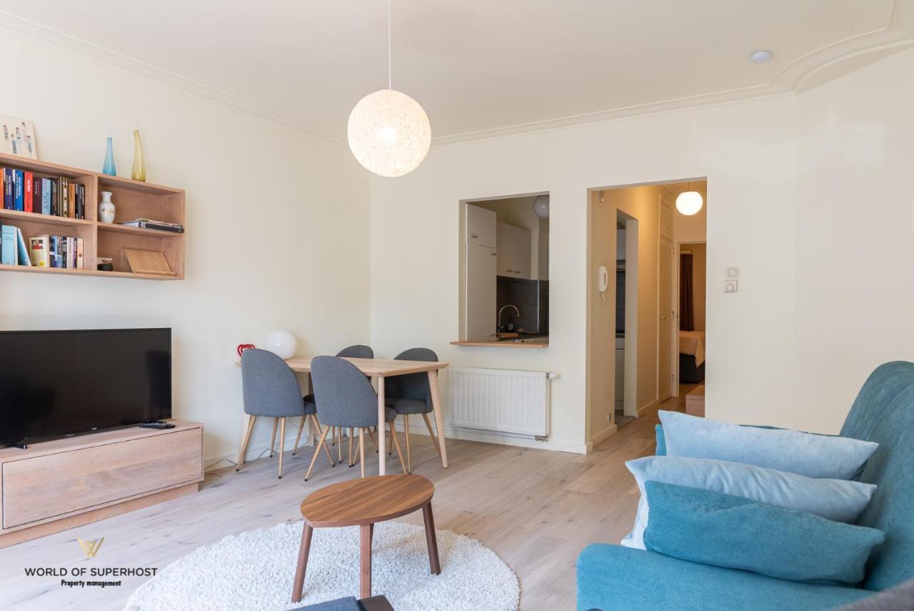 Helene, Appartement Vlakbij Het Strand Остенде Екстер'єр фото