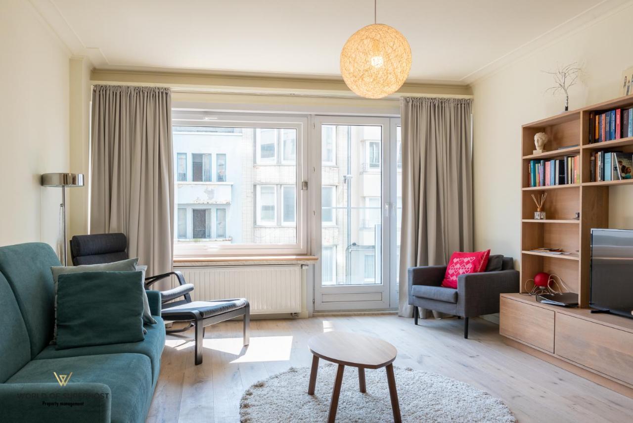 Helene, Appartement Vlakbij Het Strand Остенде Екстер'єр фото